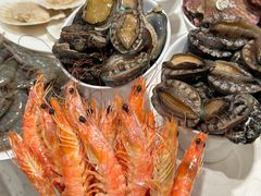 -金马门国际美食百汇(珞喻路店)