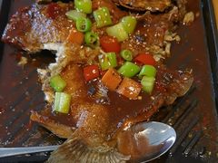-彩云天云南餐厅