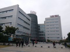 -上海长海医院-地下停车场