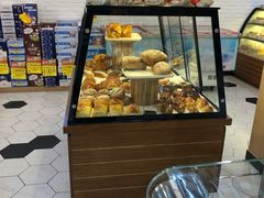 -光明牛奶棚(南泉店)