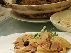 -品悦酒店(三林古镇店)