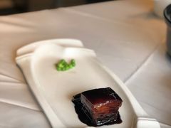 金陵至味红烧肉-民国红公馆·秦淮八艳(夫子庙店)