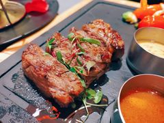 M7肉眼牛排-YUE·6·西式融合餐厅(外滩六号店)