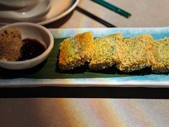 -伴山牛贵州黄牛肉火锅·苗疆非遗艺术餐厅(上海首店)