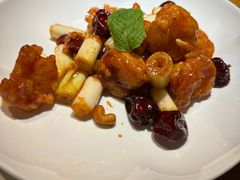 宫爆虾球-金牌外婆家(苏州中心店)