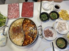-德林酸菜鱼火锅(南丹店)