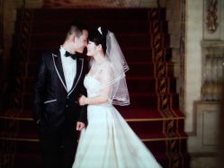 -完美新娘婚纱摄影