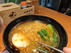 -京狮炙燥·精酿烧烤(首经贸店)