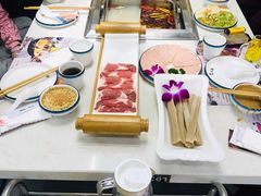 特色手切右玉鲜羊肉-尧味轩养生火锅(漪汾街店)