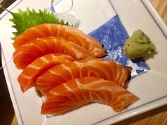 三文鱼刺身-初居食屋日式料理(万象城购物中心店)