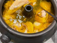 汽锅鸡中锅-福照楼汽锅鸡·云南菜(火车站锦江店)