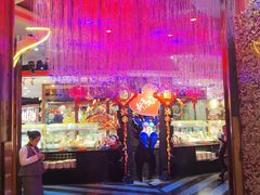 -四海一家自助餐(益田假日广场店)