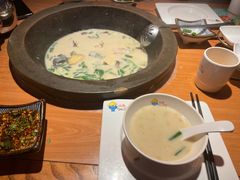 -咕嘟草帽鱼·牛奶一样的鲜鱼汤(包河万达广场创始店)