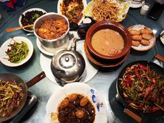 -董厨煨汤馆(车站路店)