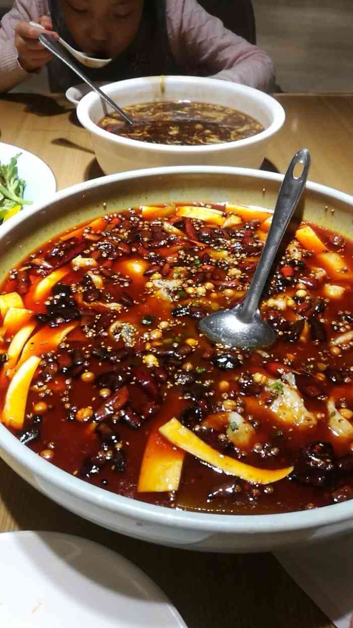 苏福记6121年品质中国川菜(红旗厂店)-"到苏福记参加90婚礼,98