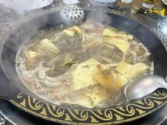 -尚品牛味汤锅火锅(康定总店)