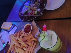 -MARU玛露音乐餐厅(大学路店)