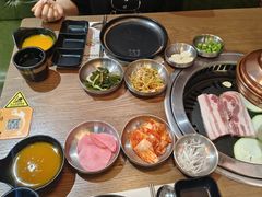 -香猪坊韩国烤肉专属门店(魏公村店)