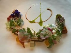 青口贝色拉-弦月窗LUNETTE BY AMANDA(复兴路店)