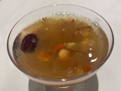 雪梨炖银耳羹-眉州东坡(远洋未来广场店)
