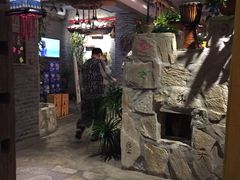 -老牌坊云南鱼豆花火锅(嵩山店)