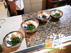 -正宗杨记普洱酸醋米线(总店)