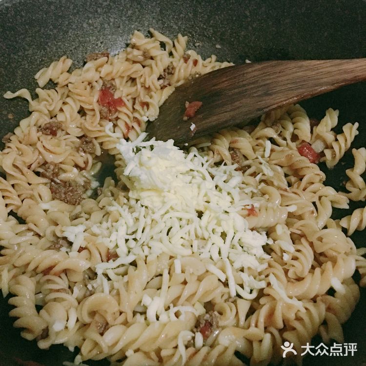 狗娃番茄牛肉意面～减脂期的健康饮食