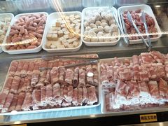 -嘎琉鲜切牛肉自助火锅