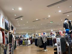 -优衣库(重庆星光时代广场店)