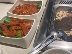 -海底捞火锅鲜切牛肉主题店(长寿路店)