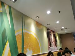 -麦当劳(轻轨曹杨路店)