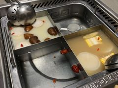 -海底捞火锅(杭州萧山宝龙广场店)