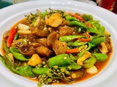 红烧牛筋-名善山珍·野生菌汤锅(文殊院店)