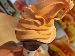 元气顶瓜瓜蜜瓜冰淇淋花筒-肯德基(绥芬河青云店)