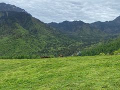 -硗碛藏寨·神木垒景区