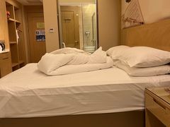 -维也纳酒店(重庆西站巴国城店)