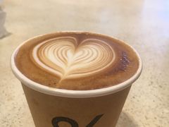 热的咖啡拿铁-% Arabica(京都东山店)