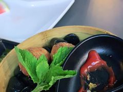 -何师烧烤Pro ·江湖川菜·小龙虾·精酿(太古里旗舰店)