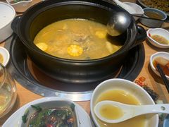 -一朵菌·野生菌探索家火锅(南亚店)
