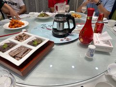 -香山湖家家宴(中山陵店)