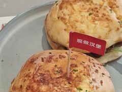 -必胜客(乐山世豪PH店)