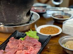 -韩风烤牛肉冷面店