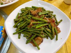 豆角炒腩肉-骑龙海鲜酒家