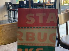 -星巴克(济南美莲广场店)