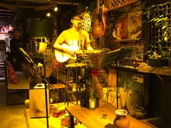 -在路上酒吧(大理古城店)