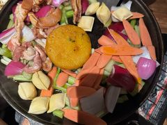 -包整·丝娃娃(一览甲秀楼风景店)