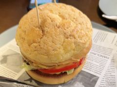 -卡普里披萨·牛扒·下午茶