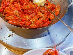 -涨巢·潮玩水疗局