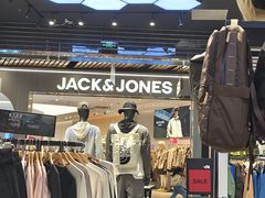 -砂之船奥莱(南京江宁店)