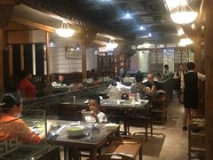 大堂-仄园围炉坊·牛肉火锅·汕头卤水火锅(蛇口店)